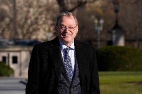 Kevin Hassett talks to media - Washington