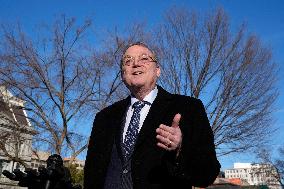 Kevin Hassett talks to media - Washington