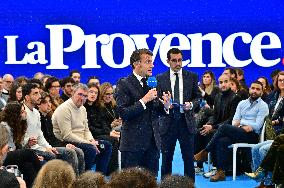 Macron Discusses Democracy Challenges With Readers - Marseille