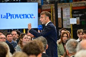 Macron Discusses Democracy Challenges With Readers - Marseille