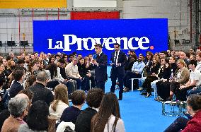 Macron Discusses Democracy Challenges With Readers - Marseille