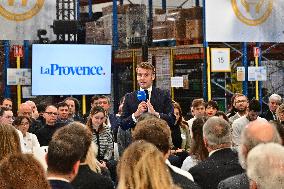 Macron Discusses Democracy Challenges With Readers - Marseille