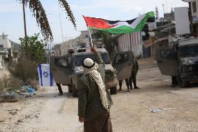 Palestinians Protest After Israeli Army Blocks Nur Shams Camp Entrance - Palestine