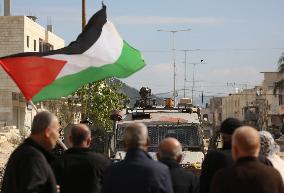 Palestinians Protest After Israeli Army Blocks Nur Shams Camp Entrance - Palestine
