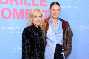 Qui Brille Au Combat - Paris