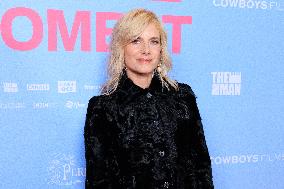 Qui Brille Au Combat - Paris