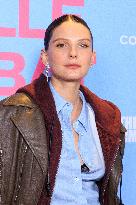 Qui Brille Au Combat - Paris