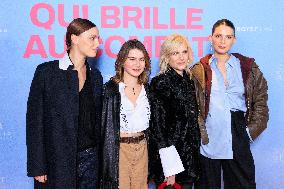 Qui Brille Au Combat - Paris