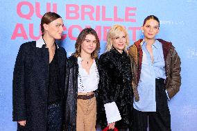 Qui Brille Au Combat - Paris