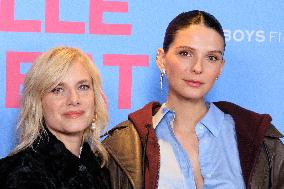 Qui Brille Au Combat - Paris