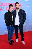 Qui Brille Au Combat - Paris