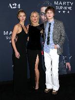 'Marty Supreme' New York Premiere