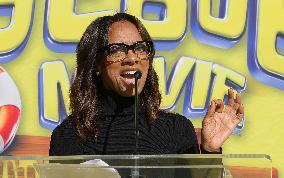 Spongebob Squarepants Places His Hand And Footprints In Cement - LA