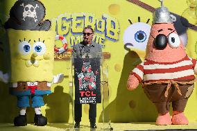 Spongebob Squarepants Places His Hand And Footprints In Cement - LA