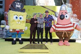 Spongebob Squarepants Places His Hand And Footprints In Cement - LA