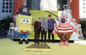 Spongebob Squarepants Places His Hand And Footprints In Cement - LA