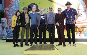 Spongebob Squarepants Places His Hand And Footprints In Cement - LA