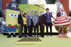 Spongebob Squarepants Places His Hand And Footprints In Cement - LA