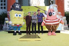 Spongebob Squarepants Places His Hand And Footprints In Cement - LA
