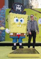 Spongebob Squarepants Places His Hand And Footprints In Cement - LA