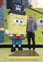 Spongebob Squarepants Places His Hand And Footprints In Cement - LA