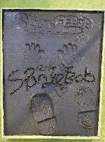 Spongebob Squarepants Places His Hand And Footprints In Cement - LA