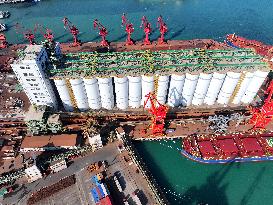 Offshore Grain Warehouse Construction in Lianyungang