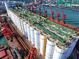 Offshore Grain Warehouse Construction in Lianyungang