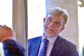 Weekly Press Conference Of Parliamentary Groups - Paris