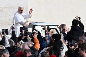 Pope Leo XIV Leads The General Audience - Vatican