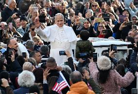 Pope Leo XIV Leads The General Audience - Vatican