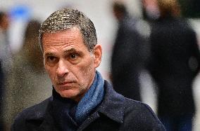 Macron Discusses Democracy Challenges With Readers - Marseille