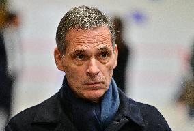 Macron Discusses Democracy Challenges With Readers - Marseille