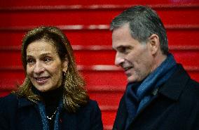 Macron Discusses Democracy Challenges With Readers - Marseille