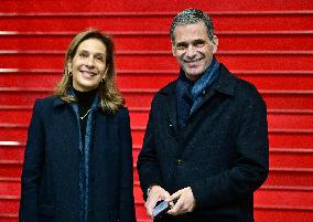 Macron Discusses Democracy Challenges With Readers - Marseille