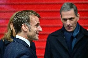 Macron Discusses Democracy Challenges With Readers - Marseille