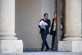 Weekly Cabinet Meeting - Paris