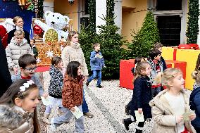 NO TABLOIDS - Prince Albert II And Princess Charlene Host Christmas Tree At Palace - Monaco