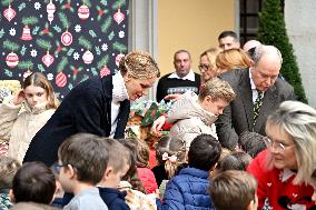 NO TABLOIDS - Prince Albert II And Princess Charlene Host Christmas Tree At Palace - Monaco