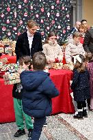 NO TABLOIDS - Prince Albert II And Princess Charlene Host Christmas Tree At Palace - Monaco