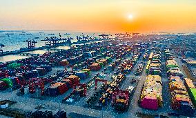 Suzhou Port Container Trade