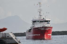 Emergency Rescue Ship Arrives In Port - Naples