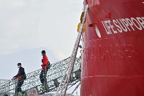 Emergency Rescue Ship Arrives In Port - Naples