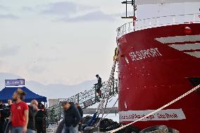 Emergency Rescue Ship Arrives In Port - Naples