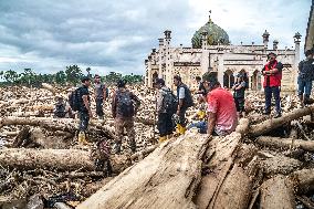 Indonesia s Investigates Deforestation Behind Cyclone Senyar