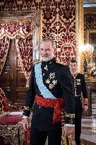 The King Receives the Letters of Credence of The New Ambassadors - Madrid