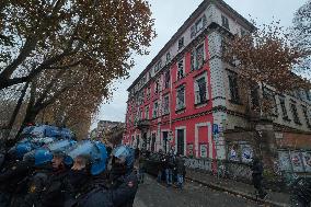 Police Raid on The Askatasuna Social Center - Turin