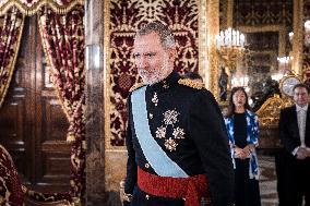 The King Receives the Letters of Credence of The New Ambassadors - Madrid