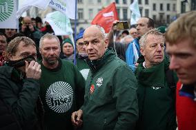 Farmers Protest Ahead Of EU Summit - Brussels