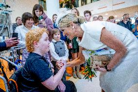 Queen Maxima Meets Children Before Signing Partnership - Utrecht